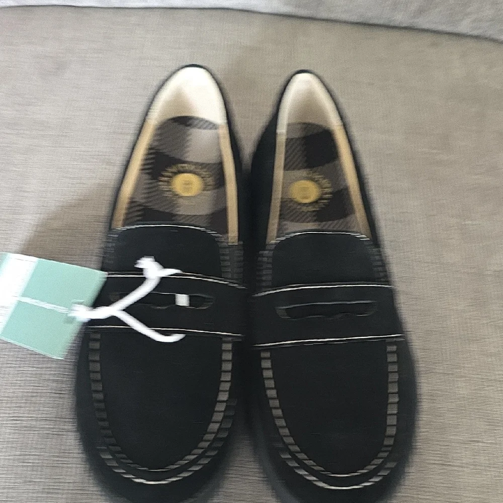 Womens Black Penny Loafers By Waco Shoe Co, Size 8.5, New In Box‎